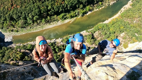 Ardèche - Rappel Insolite 180m.JPG