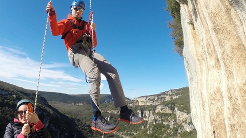 Ardèche - Rappel Insolite 180m p6.JPG