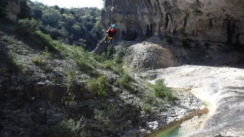 Escalade et spéléologie en Ardèche - Barrancos de Rochecolombe