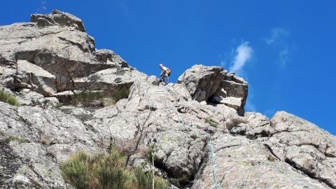 Escalade Grande Voie facile Ardeche