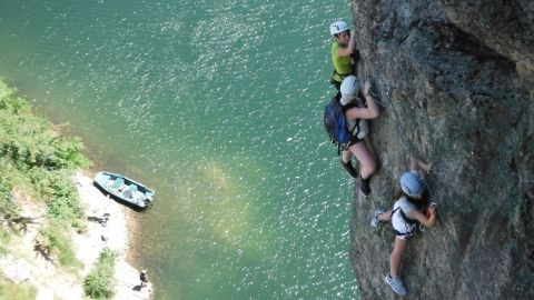 Via Ferrata Ardèche Lozère - Lac de Villefort9.JPG